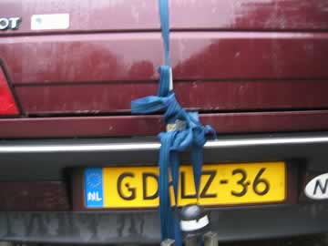 autokoffer kapot