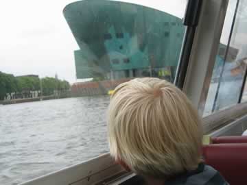 de rondvaartboot